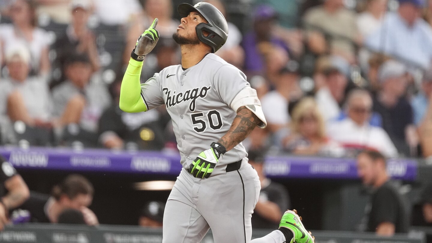 Lenyn Sosa's homer and 4 RBIs lead White Sox to 10-3 win over Rockies