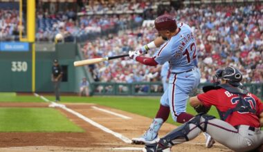 Phillies slugger Kyle Schwarber homers in 3 of his first 4 at-bats against Braves