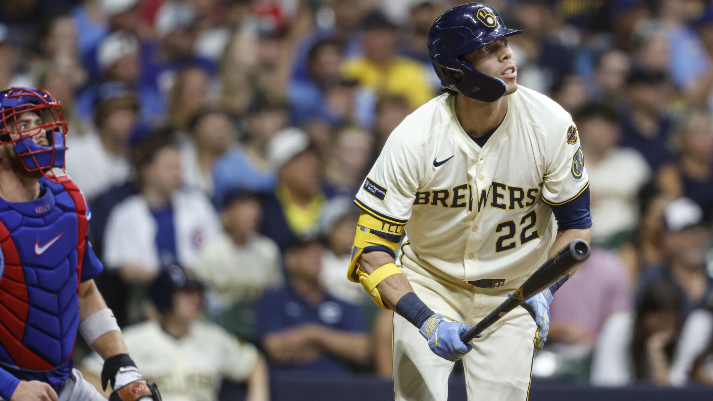 Brewers hit 3 HRs in 8-4 win over Cubs, take top spot in NL Central