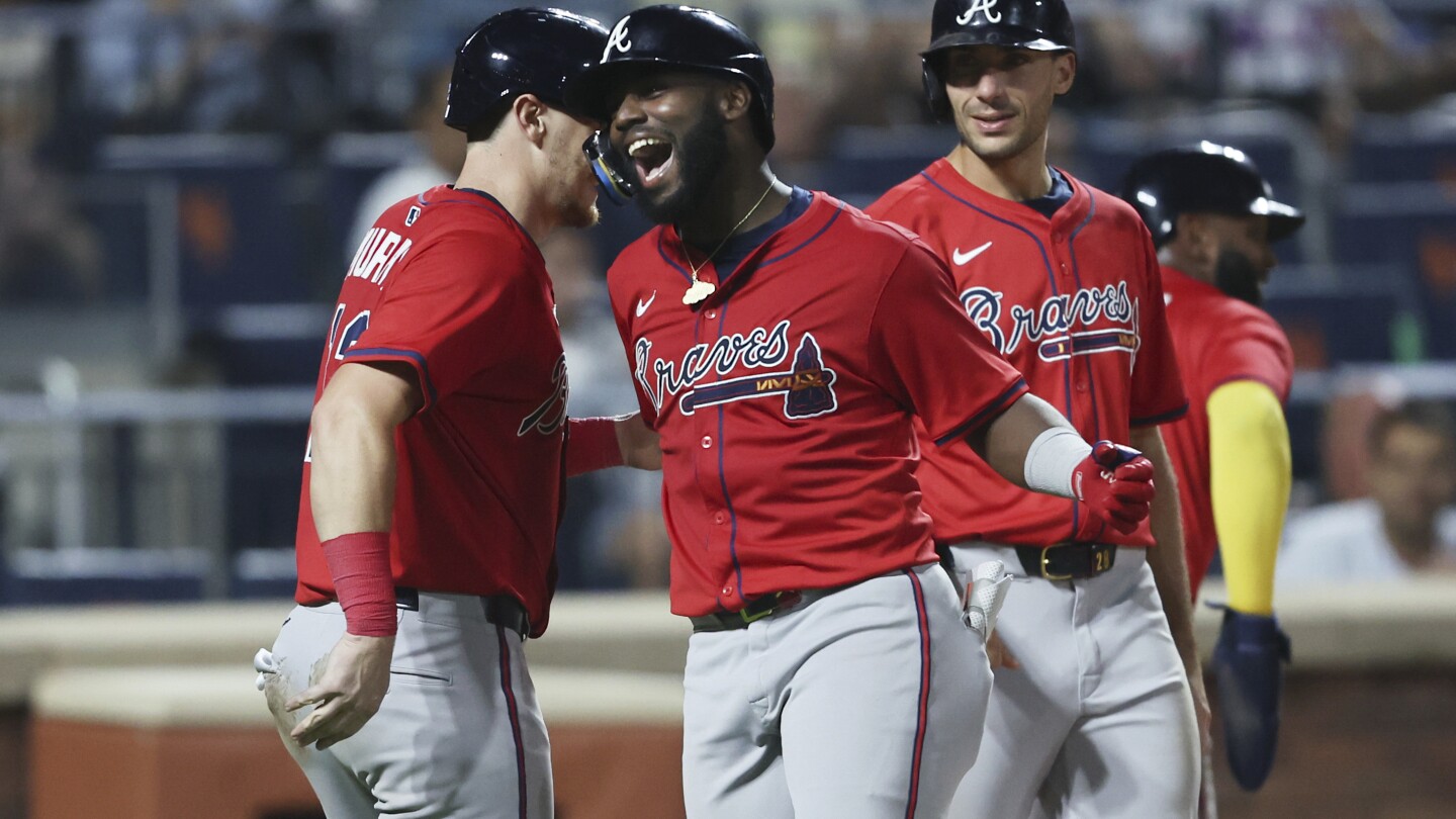 Braves score 9 runs in 4th and rally for 11-6 win over Mets