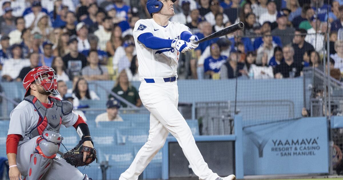 Dodgers Dugout: A 31-game race to the finish for the Dodgers and Padres