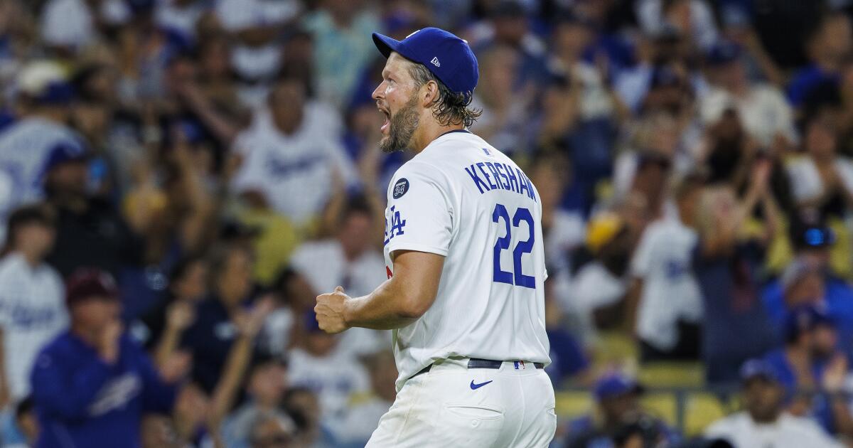 Clayton Kershaw outduels Max Scherzer in Dodgers' win over Blue Jays