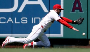 Struggling Angels can't rally late and are swept by the Cubs