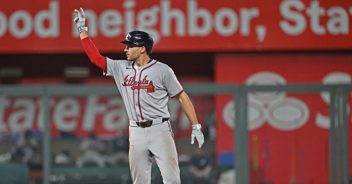 Carlos Carrasco gets his first start with Atlanta as the Braves head to Cincinnati