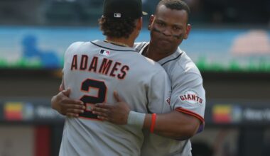 MLB final: Sunday Giants inspired by Saturday Mets in 12-4 win