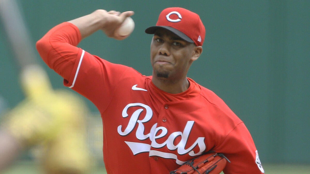 Best MLB bets today: Reds vs. Dodgers prediction, picks, props for August 25