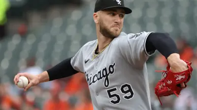 May 30, 2025; Baltimore, Maryland, USA; Chicago White Sox pitcher Sean Burke (59) throws during the second inning against the Baltimore Orioles at Oriole Park at Camden Yards.
