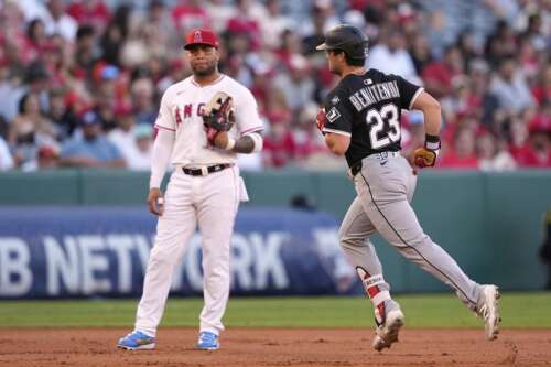 Benintendi, Sosa each hit a HR as White Sox beat Angels 6-3