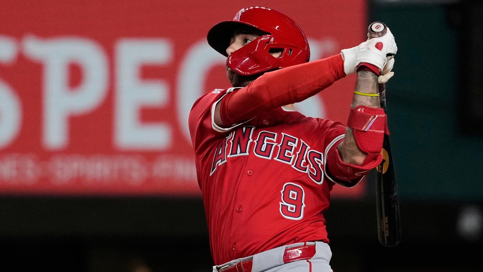 Corbin shines, Seager hits 20th homer as Rangers beat Angels 7-3