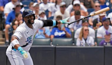 Yandy Diaz hits 2 home runs off Blake Snell as Rays beat Dodgers 3-0