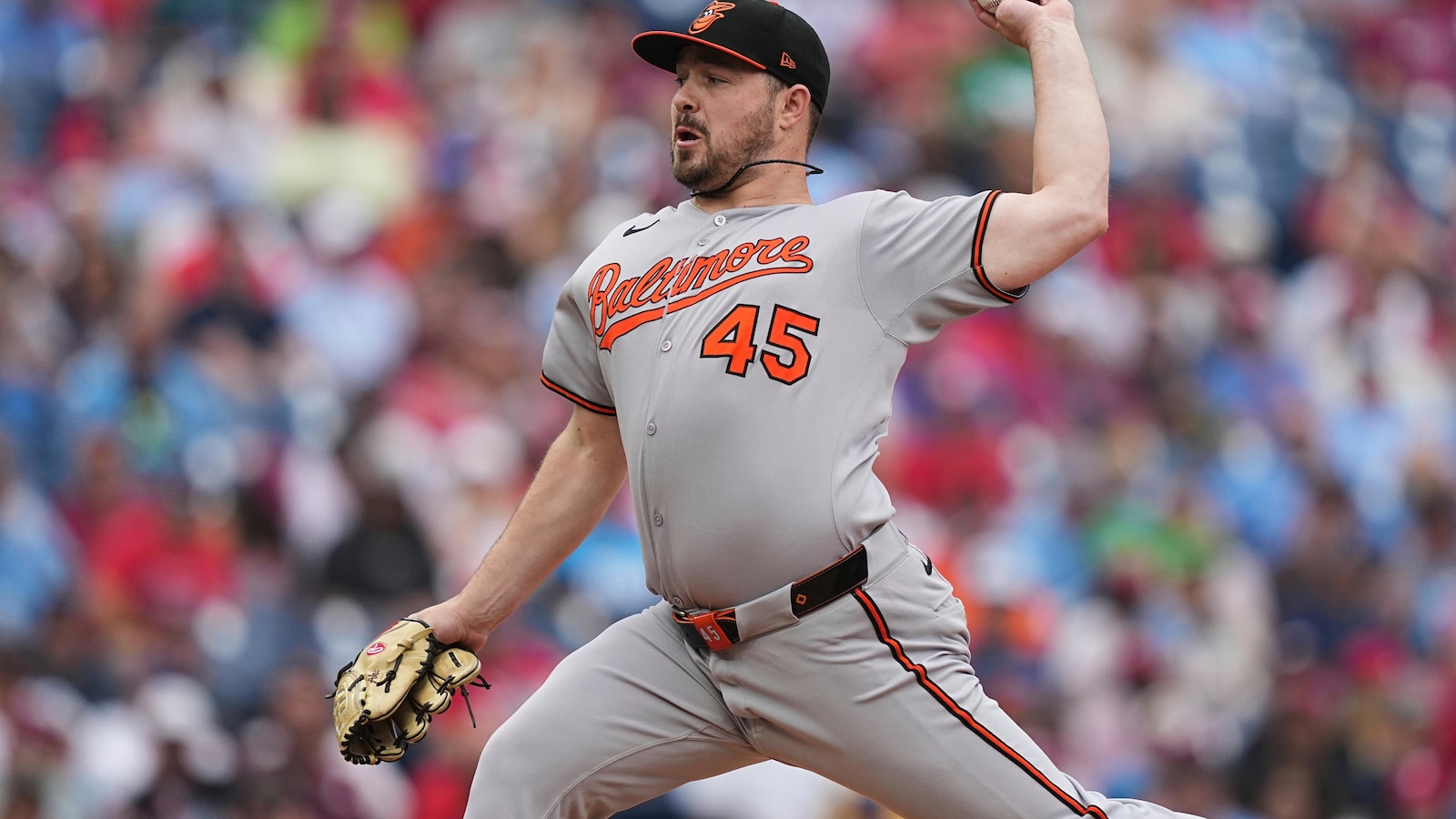 Mayo and Jackson lead Orioles to 5-1 victory over the Phillies