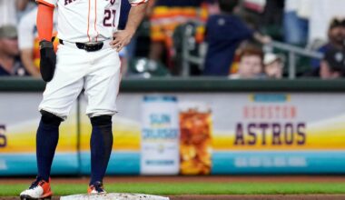 Urìas beats throw to 1st to help the Astros outlast the Orioles, 5-4 in 12 innings