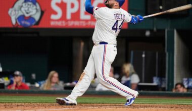Burger hits RBI single in 10th as Rangers end 4-game skid with win over Diamondbacks