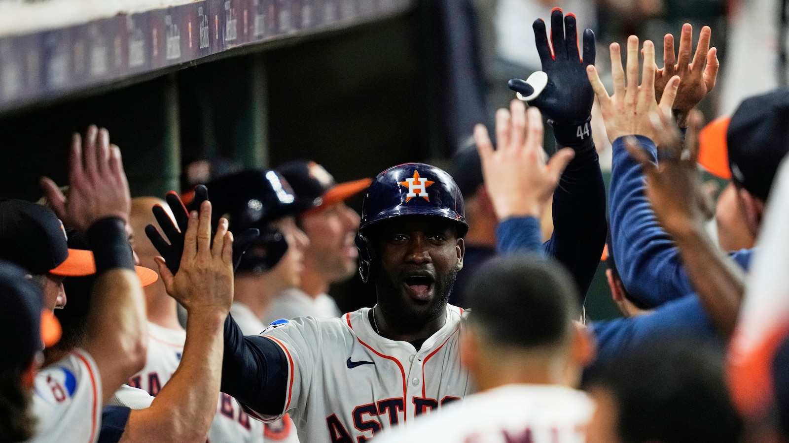 Alvarez and Valdez help the Astros knock off the Rockies 4-0