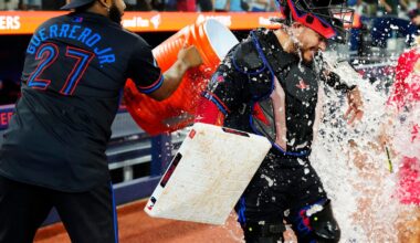 Alejandro Kirk carries the Blue Jays past the Rangers, 6-5