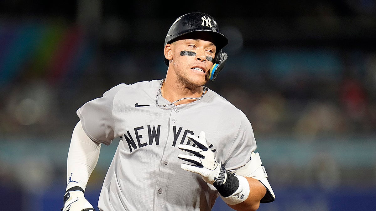 Aaron Judge in action