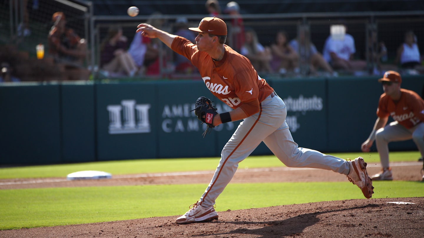 Texas Baseball Keeps Rolling, Lands Elite Class of 2027 Recruit