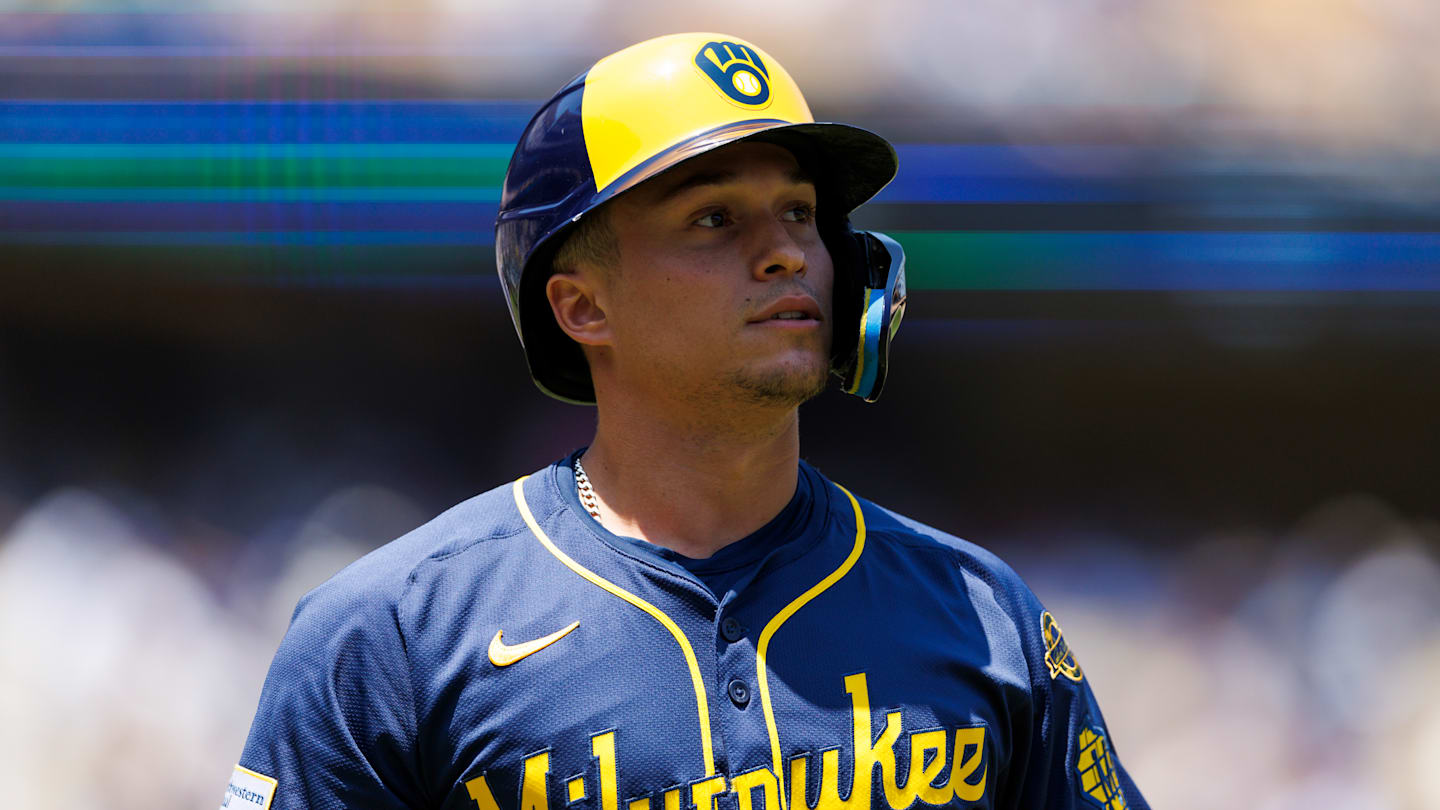 Isaac Collins - Milwaukee Brewers v Los Angeles Dodgers