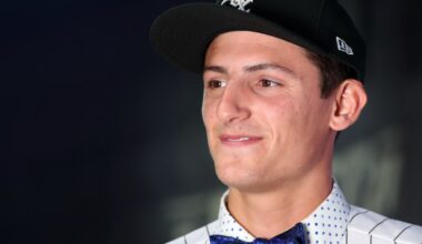 Montgomery wards off apparent horrendous defeat, Sox swat Nats 10-9