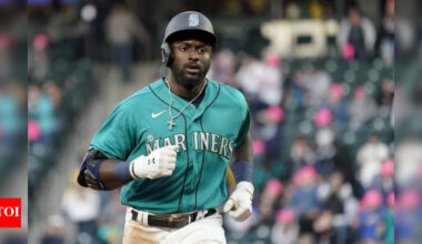 Why Taylor Trammell’s bat brought the Astros-Yankees game to a halt in dramatic ninth-inning showdown | MLB News