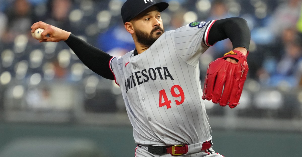 Royals 2, Twins 1: Our side can’t hit and our manager hates happiness