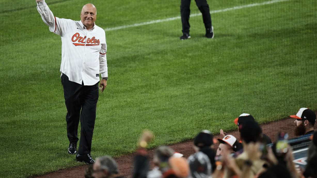 Ripken's streak remains a marvel, three decades after he broke Gehrig's record