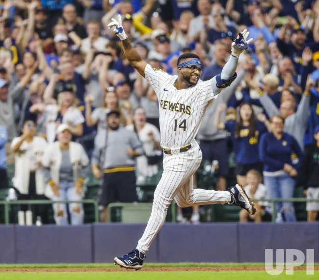 St. Louis Cardinals at Milwaukee Brewers in Milwaukee
