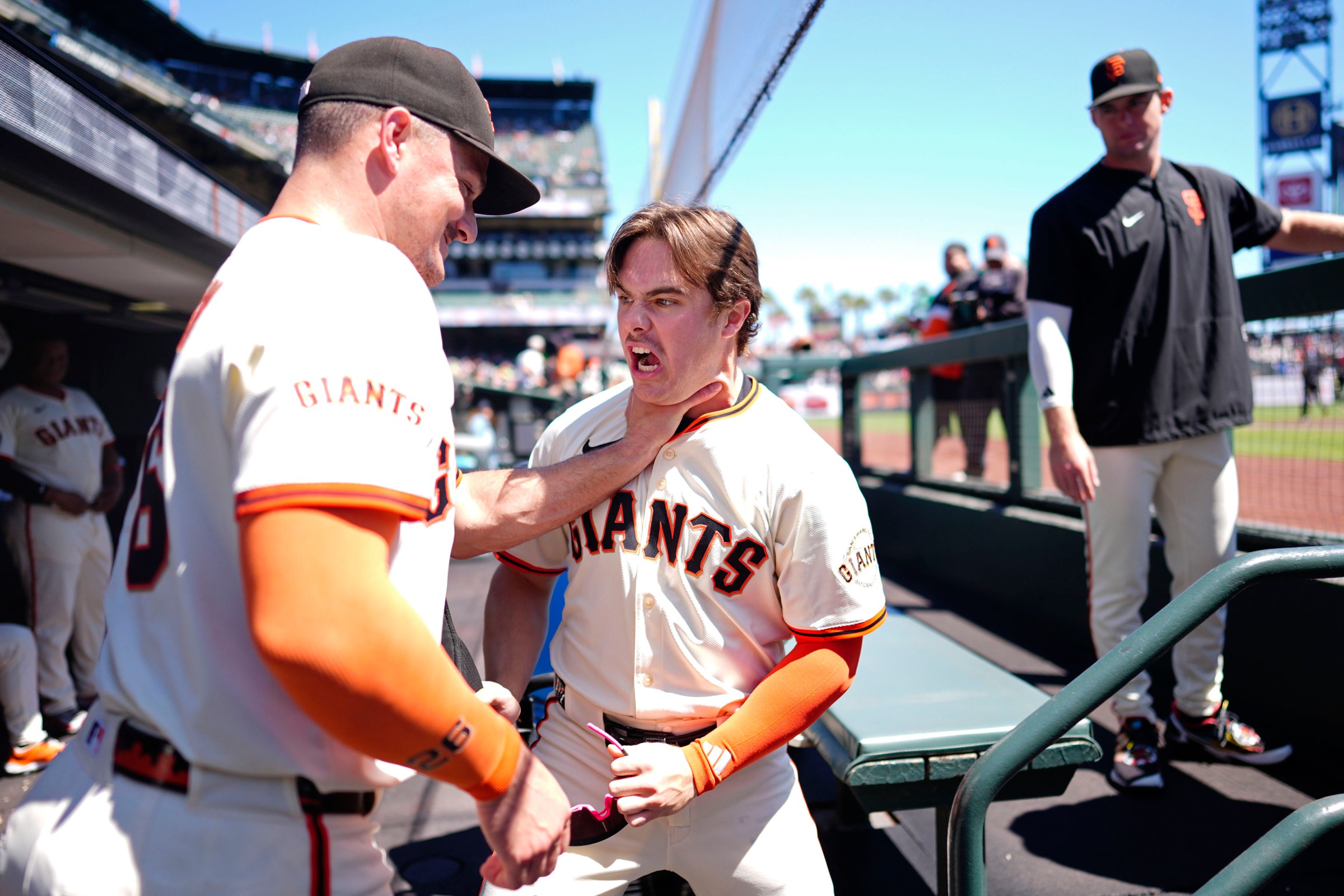SAN FRANCISCO, CALIFORNIA - AUGUST 28: Matt Chapman #26 and Drew Gilbert #61 of the San Francisco Giants prepares for the game at Oracle Park on August 28, 2025 in San Francisco, California. (Photo by Suzanna Mitchell/San Francisco Giants/Getty Images)