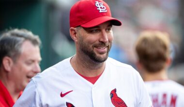 Adam Wainwright Takes The Mound Again Honor Darryl Kile