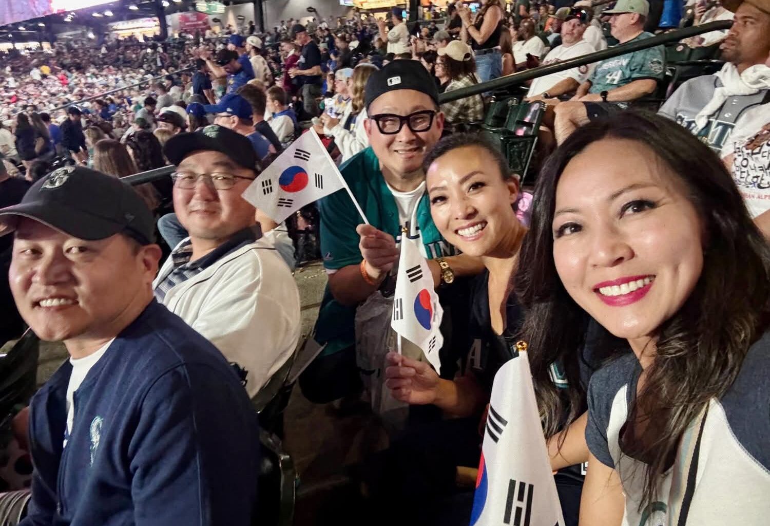 Seattle Mariners honor Korean community at Saturday game