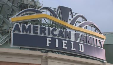 Brewers invite fans to Postseason Pocket Pancake Breakfast on Sept. 26