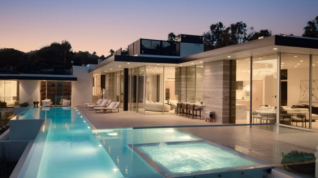 Ex-SF Giants star selling new Malibu mansion for $39 million – The Mercury News