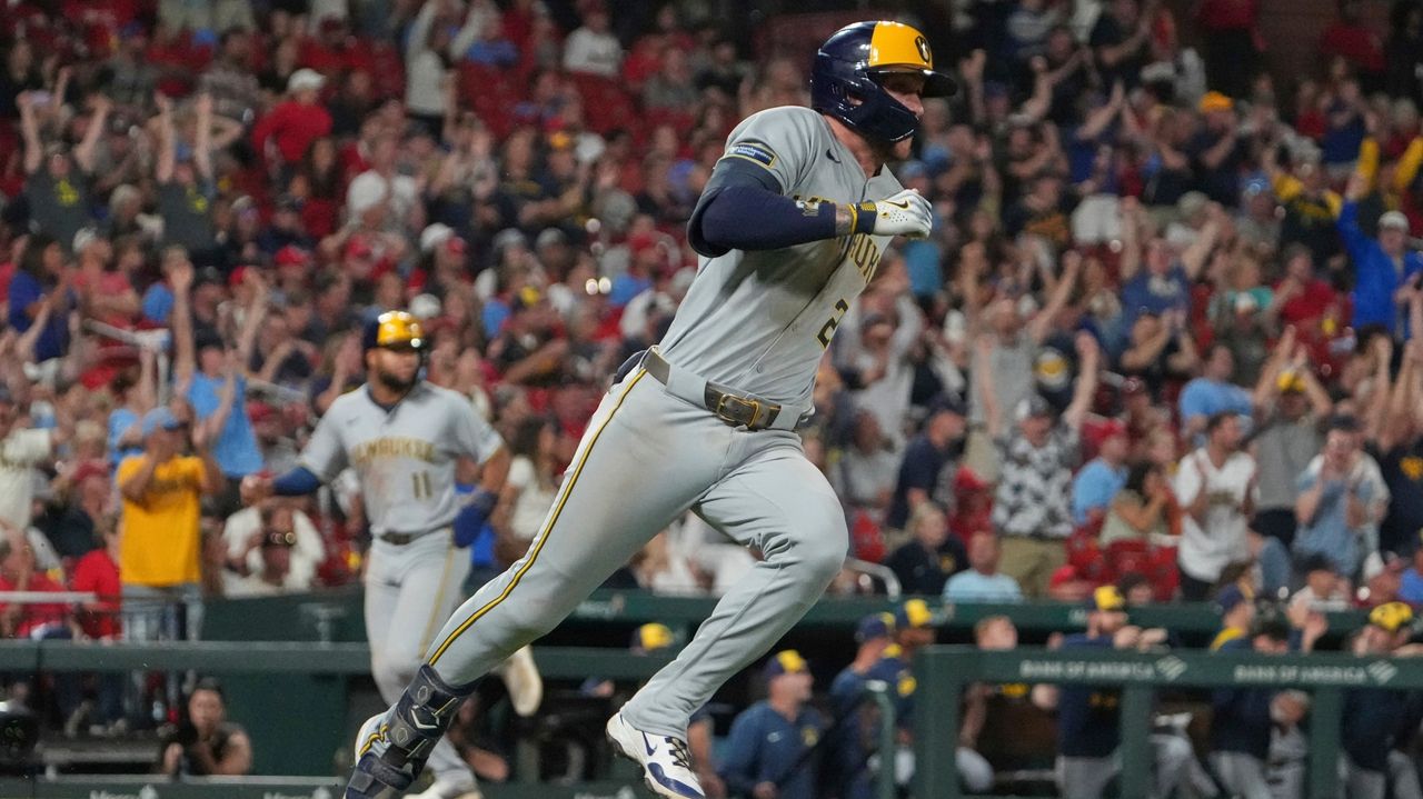Turang has RBI single in 10th as Brewers beat Cardinals 3-2, cut magic number for division to 1