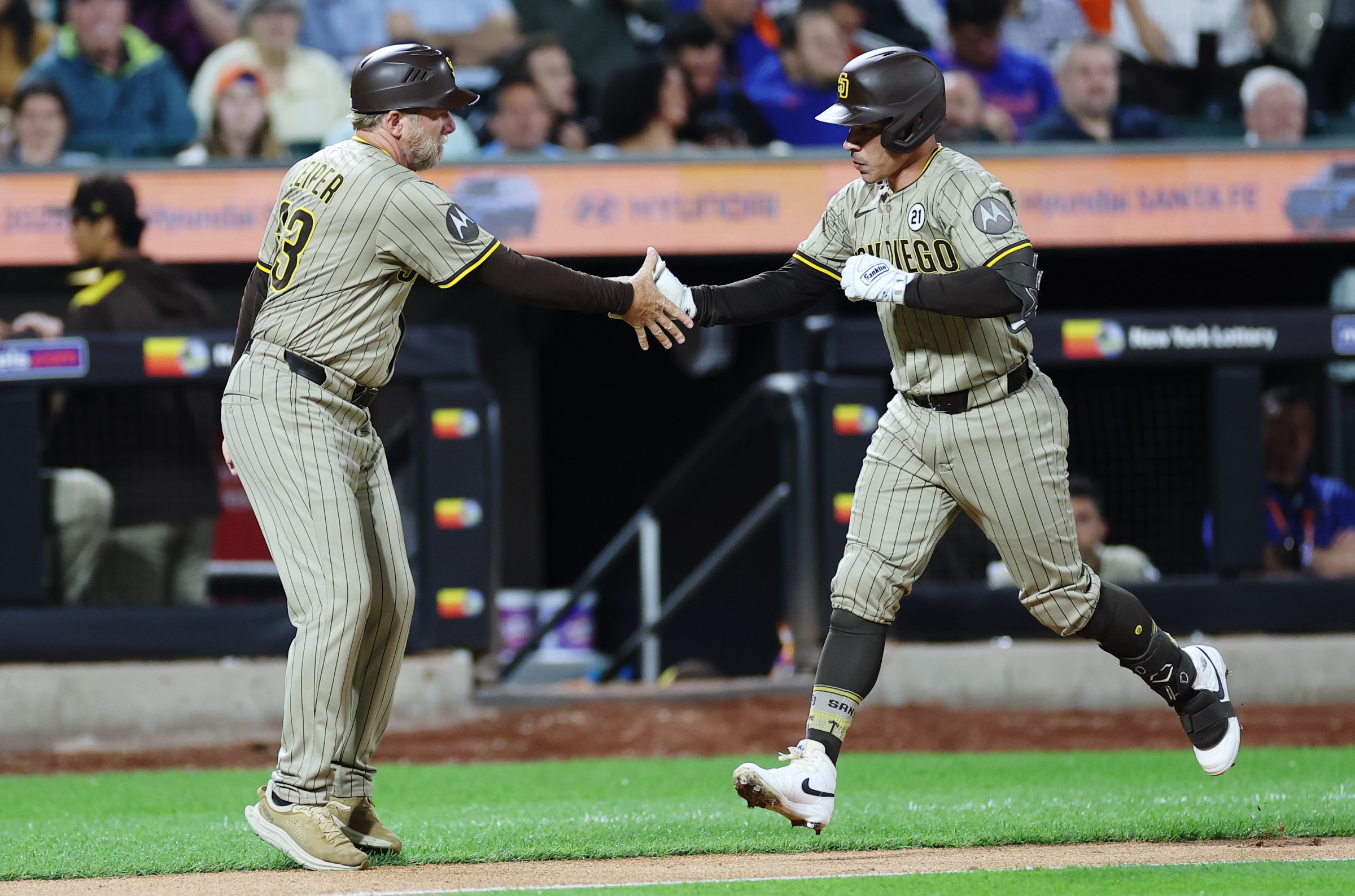 Good Morning San Diego: Road trip starts with a dud for Padres