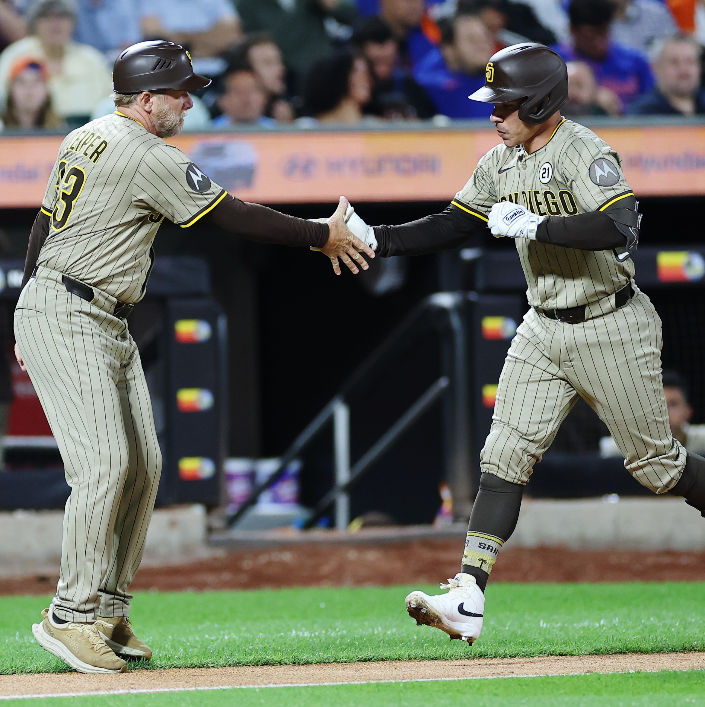 Good Morning San Diego: Road trip starts with a dud for Padres