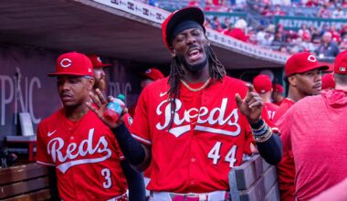 [PHOTOS] Reds Drop Game to Pirates but Keep Wild Card Hopes Alive