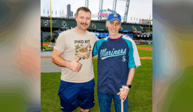 Cal Raleigh meets fan who gave away his 60th home run ball to child