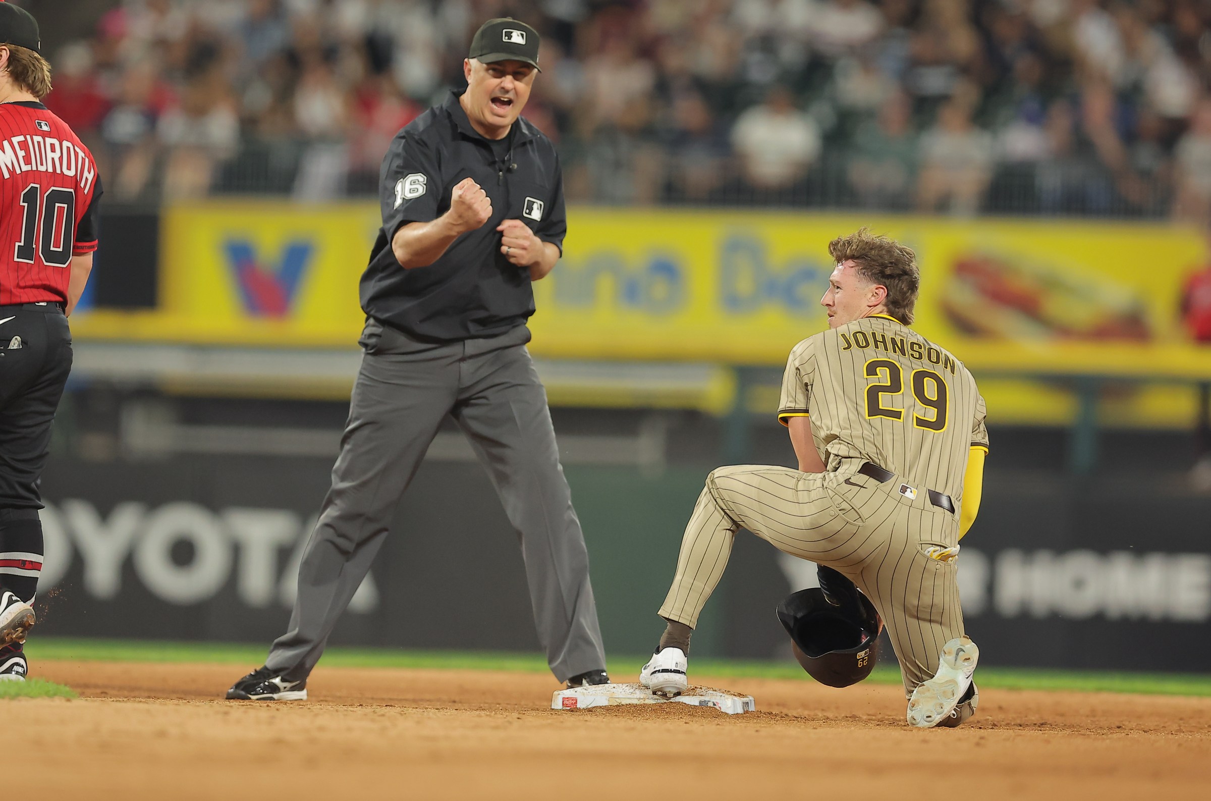 Good Morning San Diego: Padres continue to limp through final regular season road trip