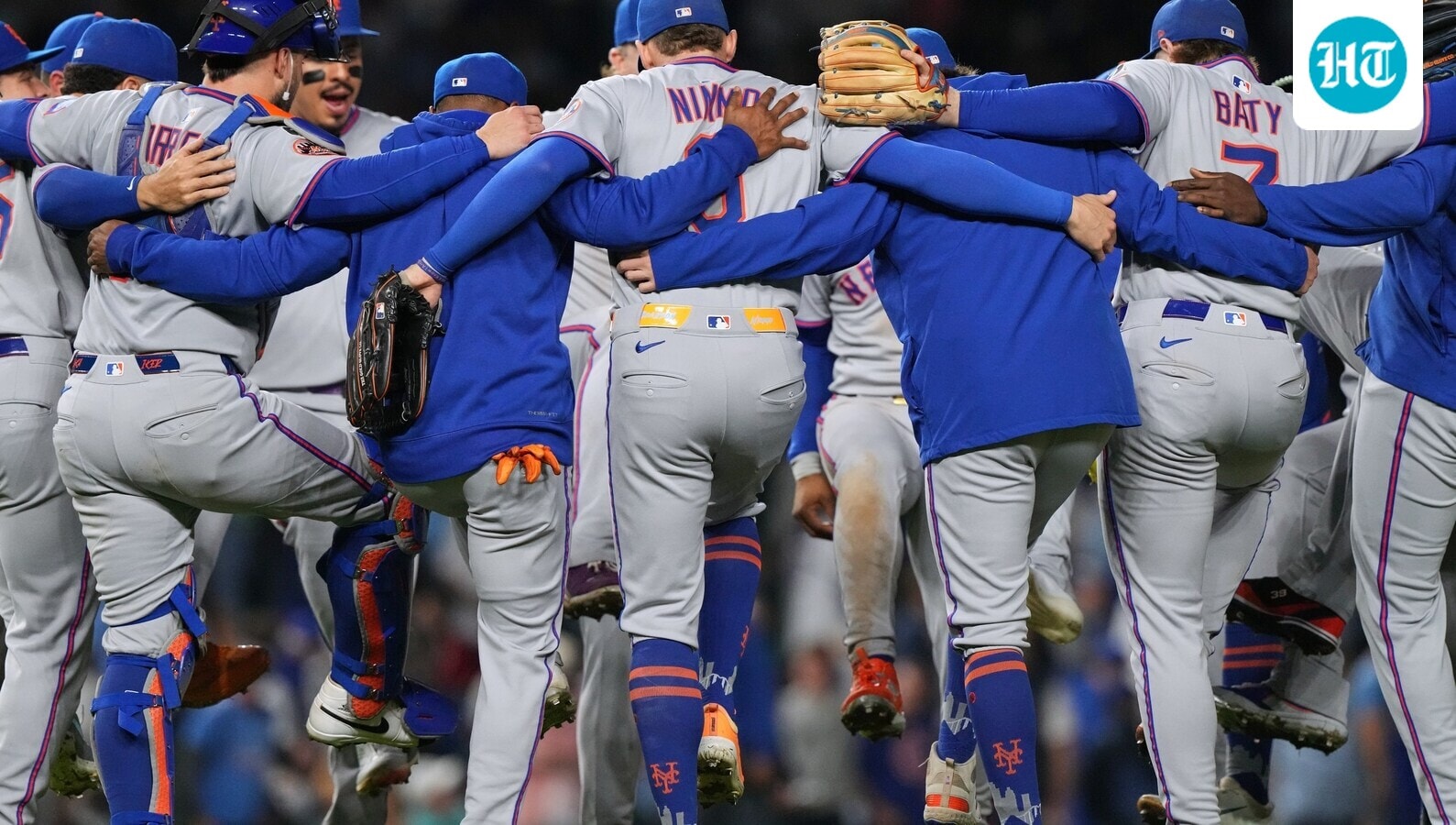 2025 MLB playoffs: Bracket, wild card standings, division races heading into final weekend