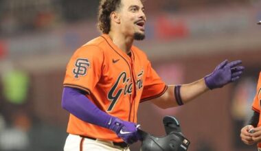 Giants grab early 5-run lead, coast past lowly Rockies