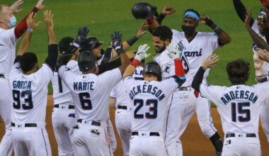 Marlins Surge Past Mets With Big Fifth Inning