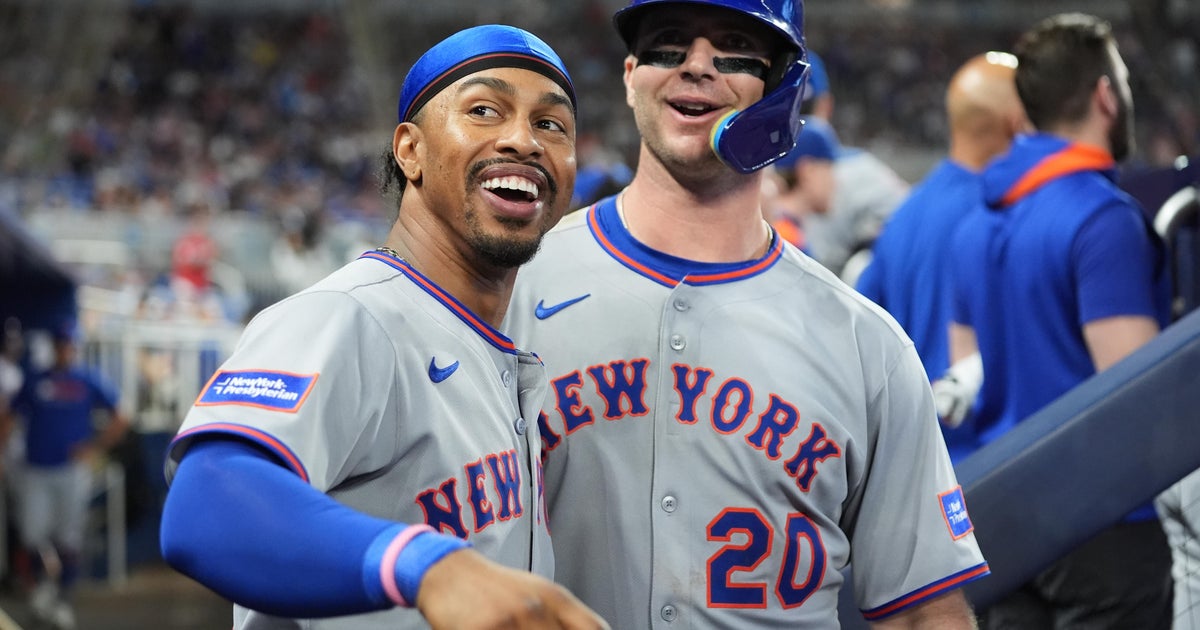 Alonso and Holmes lead New York Mets past Miami Marlins 5-0 to push NL wild-card race to final day of season