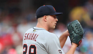 Top DraftKings Plays for Tuesday Wild-Card Round