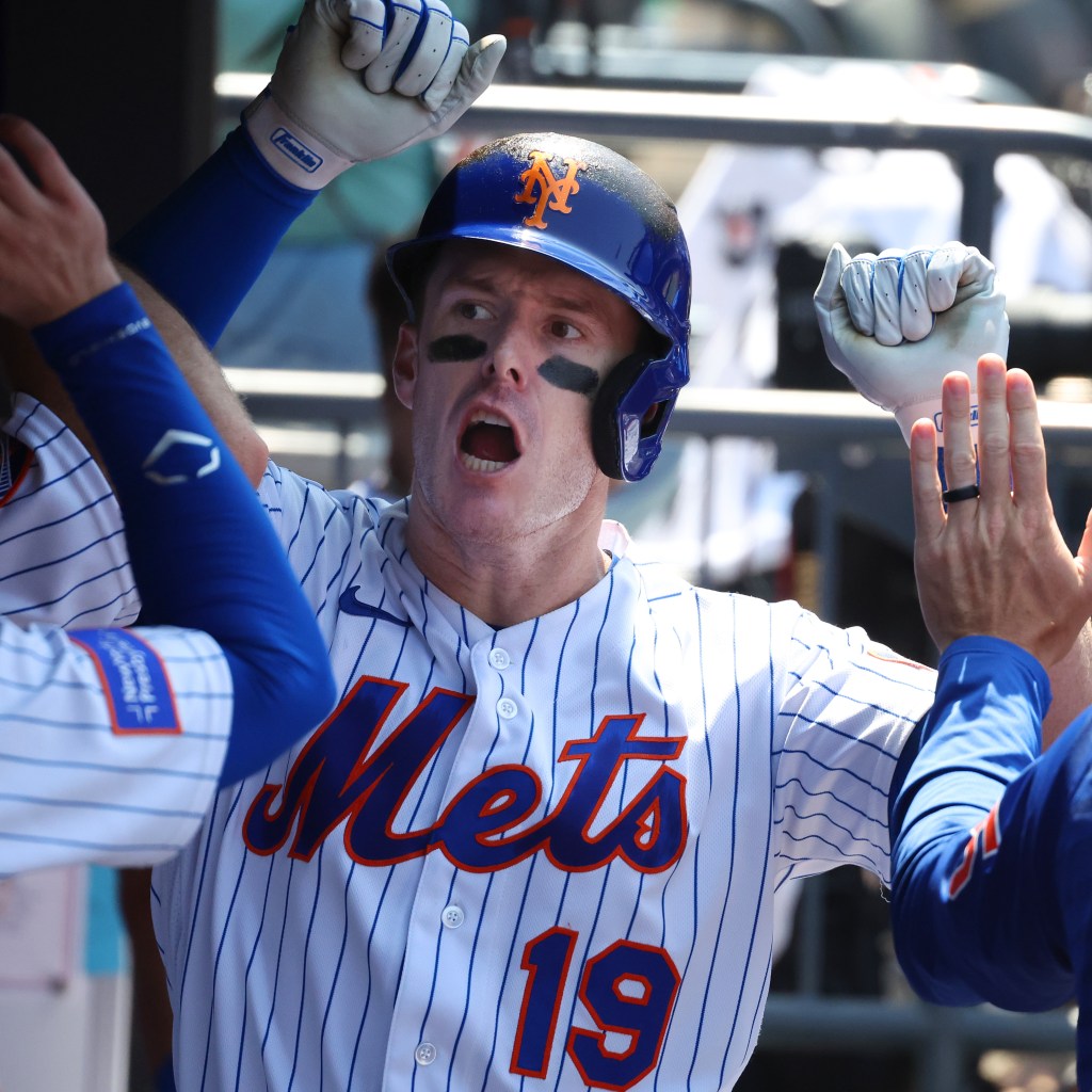 The Mets are interested in a reunion with Mark Canha.