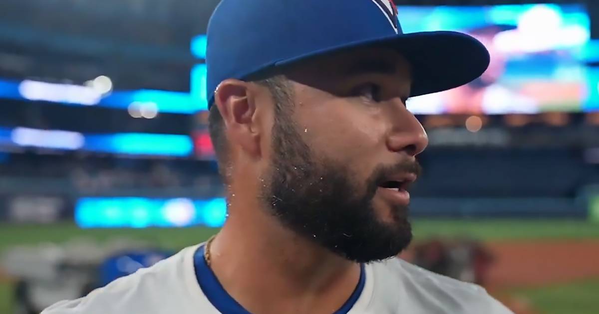Isiah Kiner-Falefa shows love to Toronto fans after huge moment in Blue Jays return