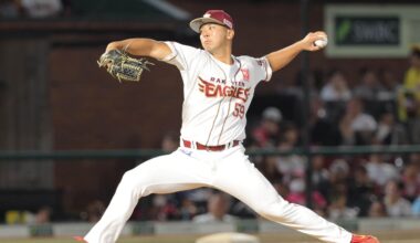 ４番手で登板の泰勝利（カメラ・今成　良輔）