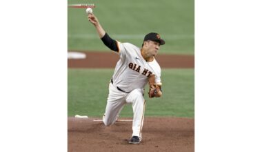 Japanese pitcher Tanaka Masahiro gets 200th win of career in Japan, US