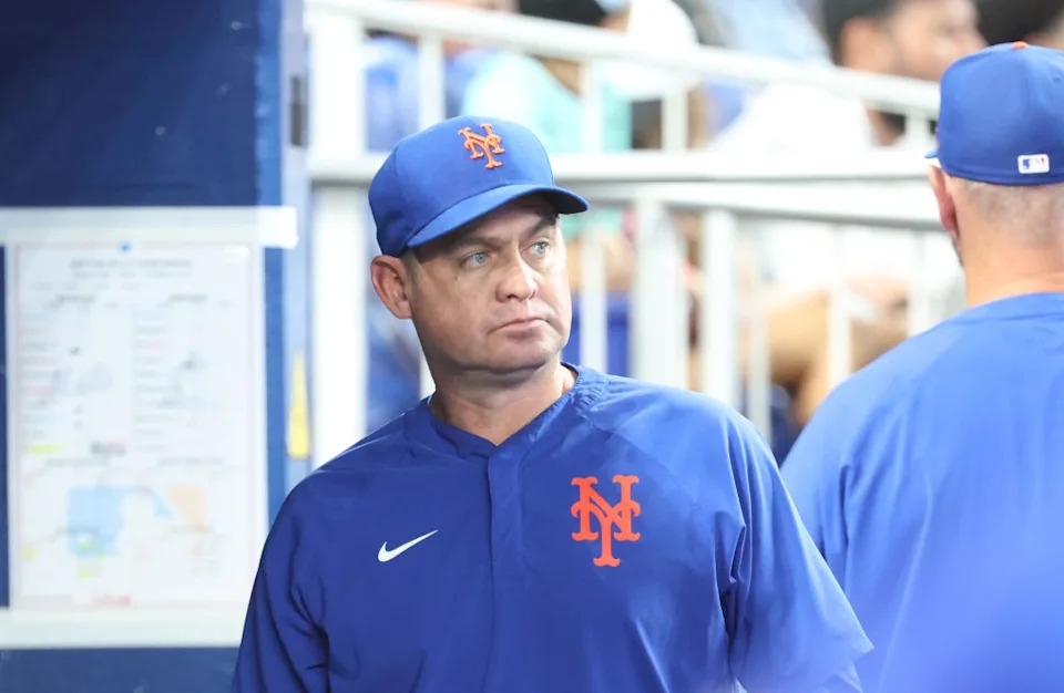Carlos Mendoza looks on during the Mets-Marlins game on Sept. 28, 2025. Charles Wenzelberg/New York Post