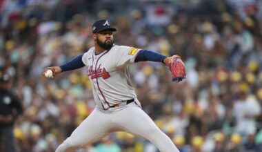 Braves notes: Reynaldo Lopez throws bullpen; Snitker faces son, who’s a coach with Astros