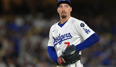 Dodgers Pitcher Refuses To Leave Field, Onfield Cluster